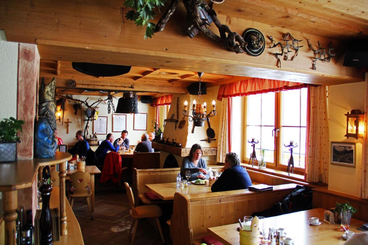 Hotel Garni - Restaurant Kaminstube Σανκτ Αντόν αμ Άλμπεργκ Εξωτερικό φωτογραφία