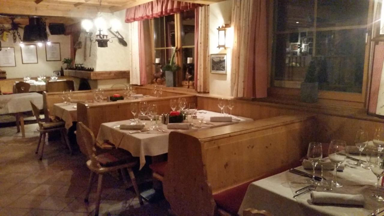 Hotel Garni - Restaurant Kaminstube Σανκτ Αντόν αμ Άλμπεργκ Εξωτερικό φωτογραφία