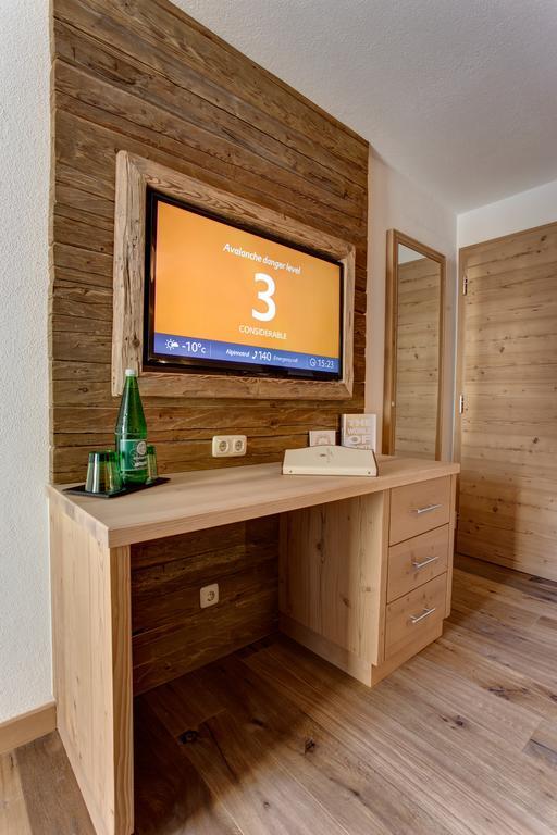 Hotel Garni - Restaurant Kaminstube Σανκτ Αντόν αμ Άλμπεργκ Εξωτερικό φωτογραφία
