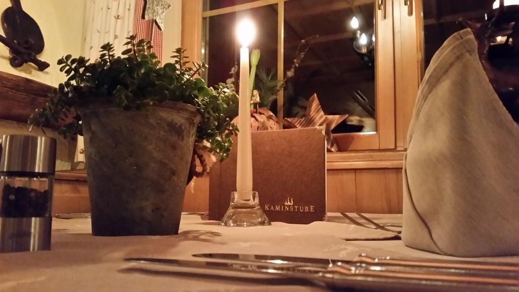 Hotel Garni - Restaurant Kaminstube Σανκτ Αντόν αμ Άλμπεργκ Εξωτερικό φωτογραφία