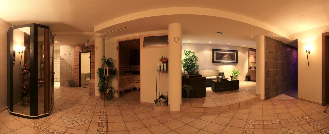 Hotel Garni - Restaurant Kaminstube Σανκτ Αντόν αμ Άλμπεργκ Εξωτερικό φωτογραφία